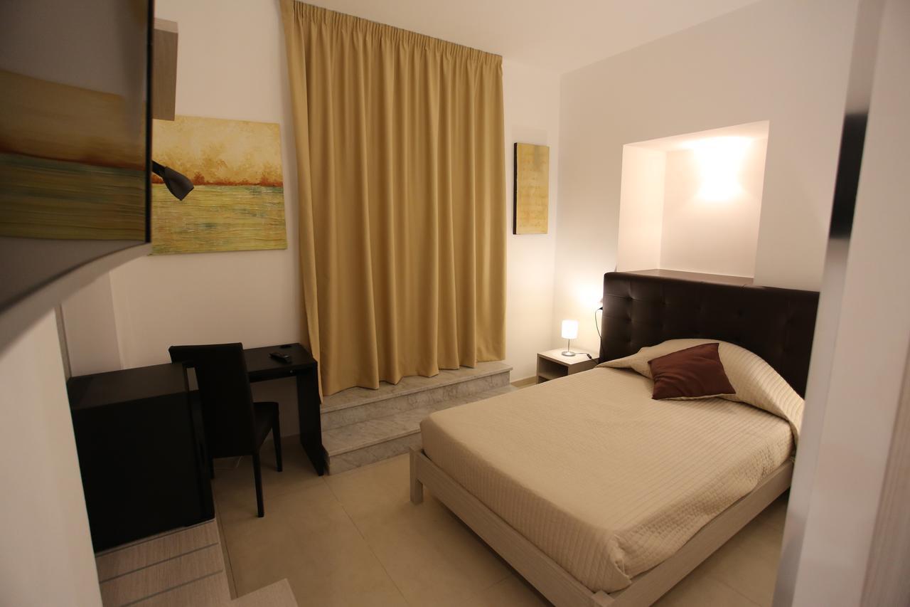 Hotel Eubea Reggio di Calabria Eksteriør billede